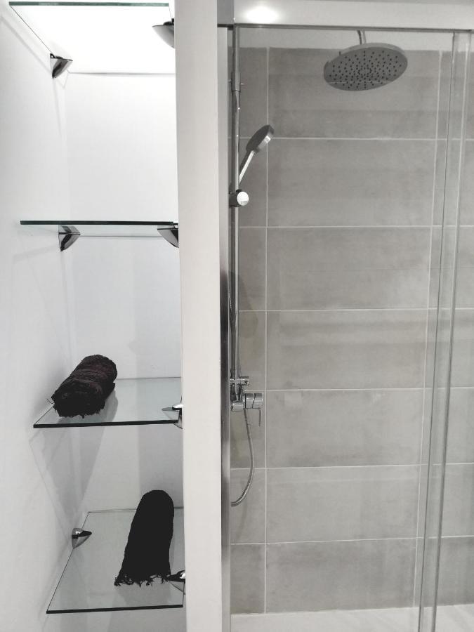 Large Apartment With Large And Sunny Terrace - Garden & Outdoor Gym , Alicante Center Bagian luar foto