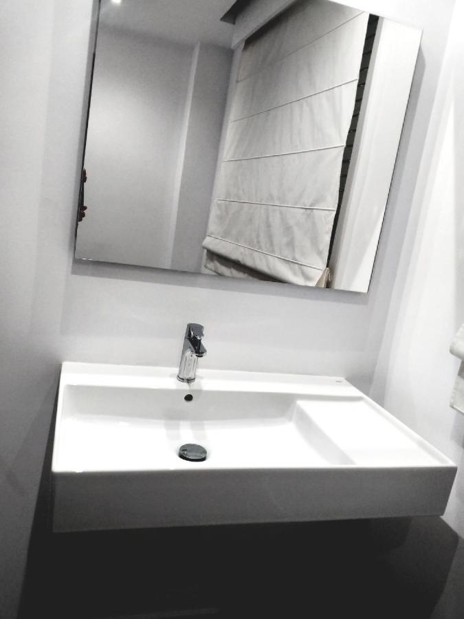 Large Apartment With Large And Sunny Terrace - Garden & Outdoor Gym , Alicante Center Bagian luar foto